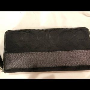 Coach wallet